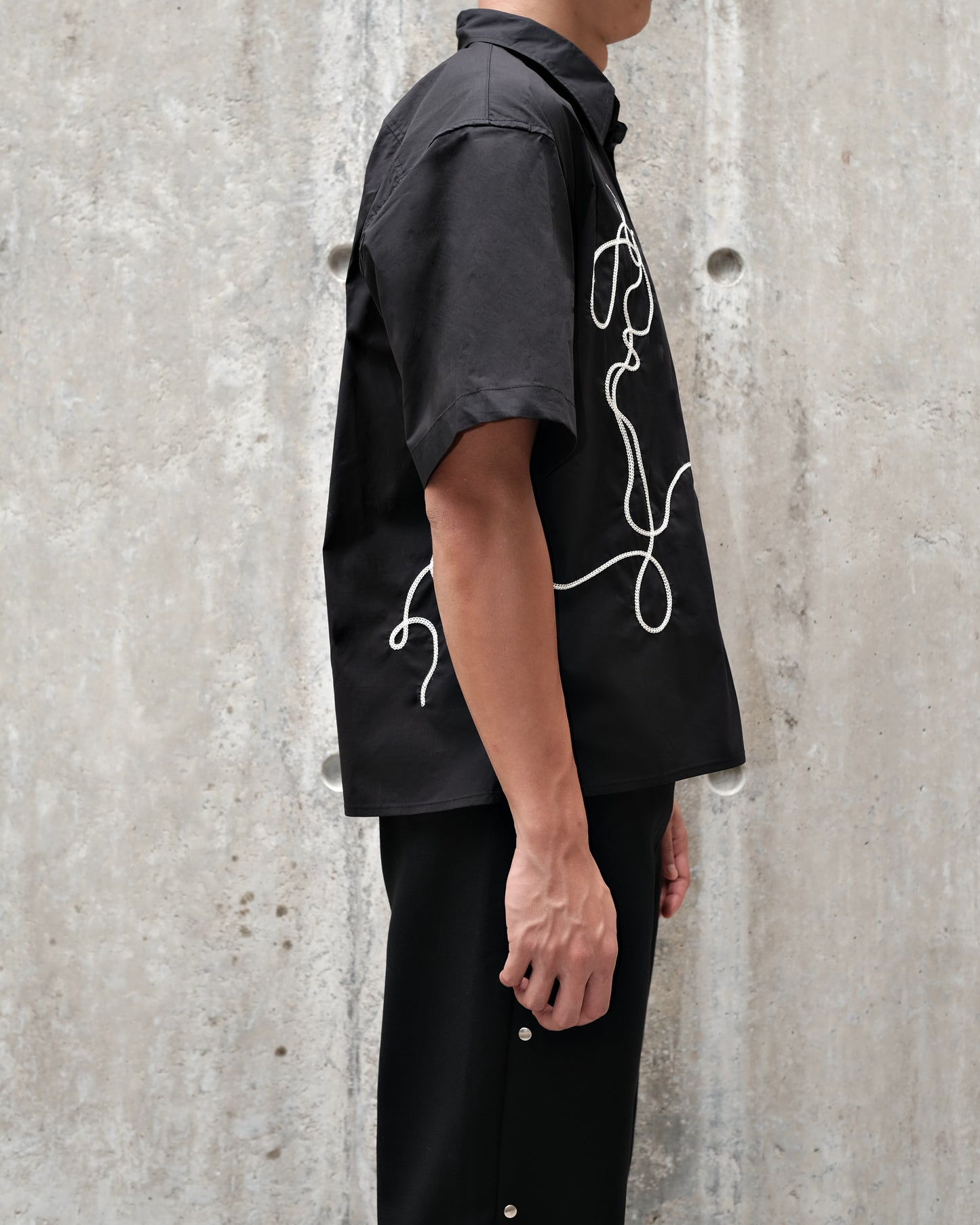 Short Sleeve Parabola Shirt - Black